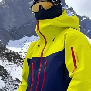 Bergsjacka, Skidor